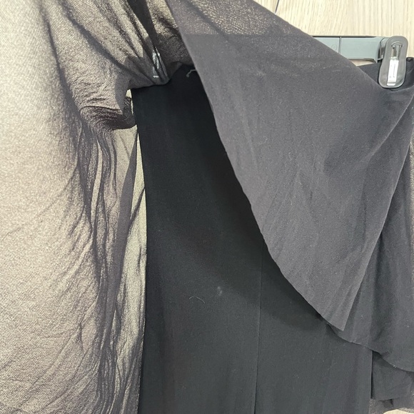 Fuzzi - Picture 6 of 12